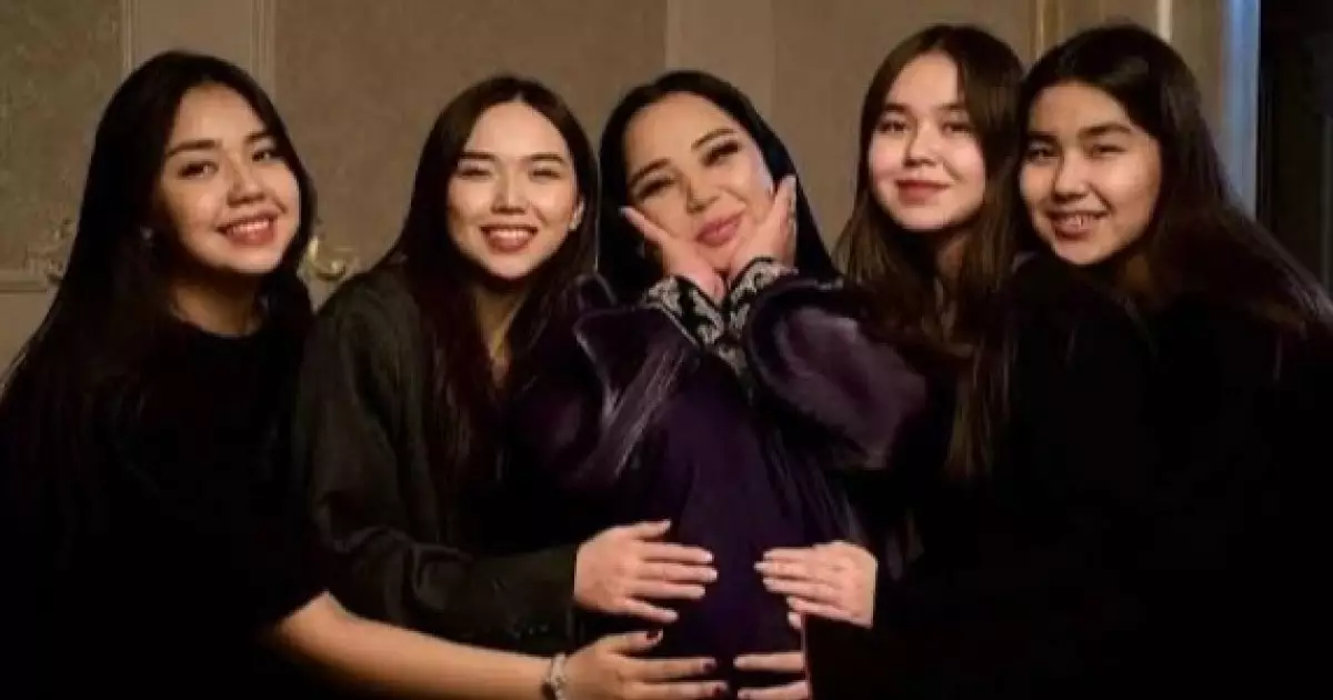  Алтынай Жорабаеваның қызына сүйгені ұсыныс жасады ( ВИДЕО) 