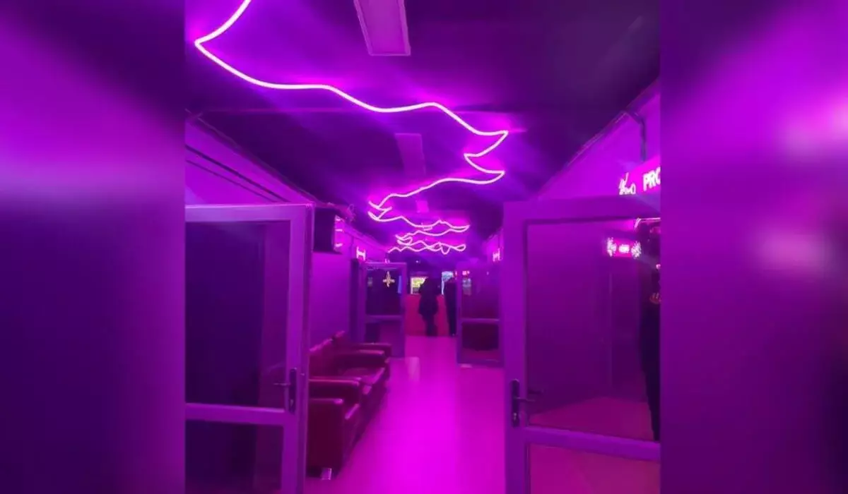 Работу клуба приостановили из-за подростков в Актобе