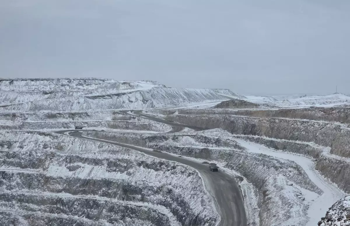 Қазақстан алтыны қайда өндіріледі? "Пустынное" кен орны өндірістің толық циклін көрсетті