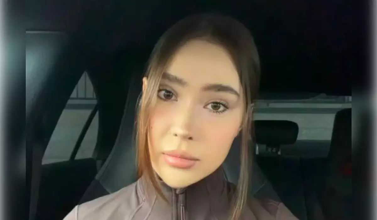 Курьер домогался девушки во время доставки цветов в Алматы (ВИДЕО)