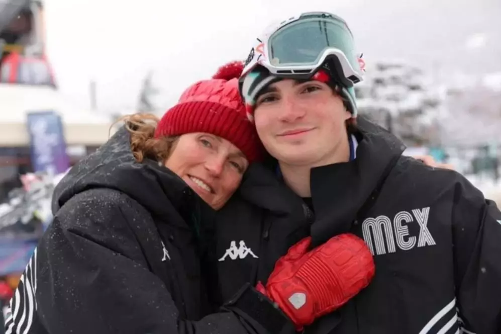 Тұңғыш рет ақ Олимпиада тарихында анасы мен баласы бірге өнер көрсетті