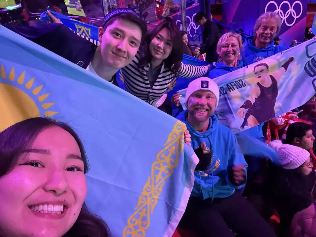 Фото семьи Софьи Самоделкиной на Олимпиаде взорвало Казнет