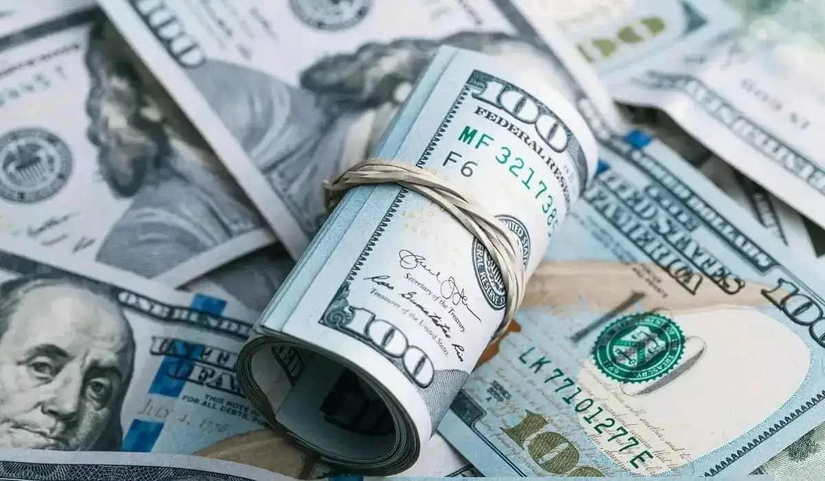 Қазақстанда доллардың құны 490 теңгеден де арзандады