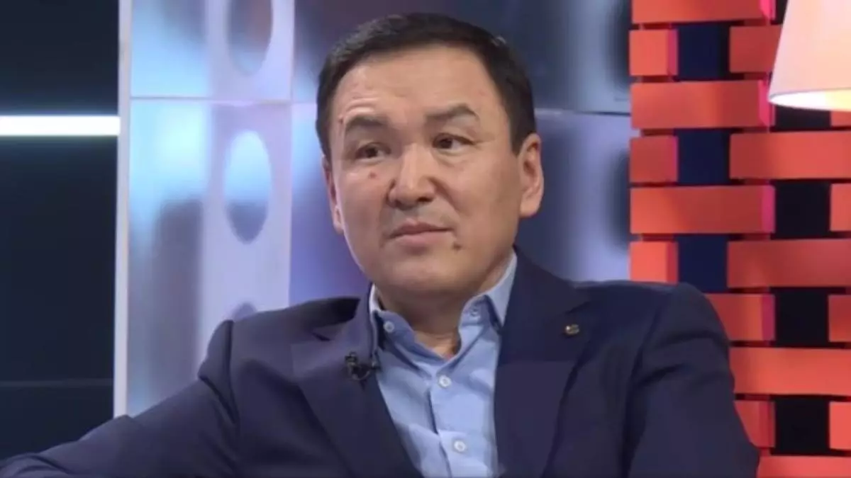 «Мені кім тыңдайды?»: Рамазан Стамғазиев саясаттан неге бас тартқанын айтты (ВИДЕО)