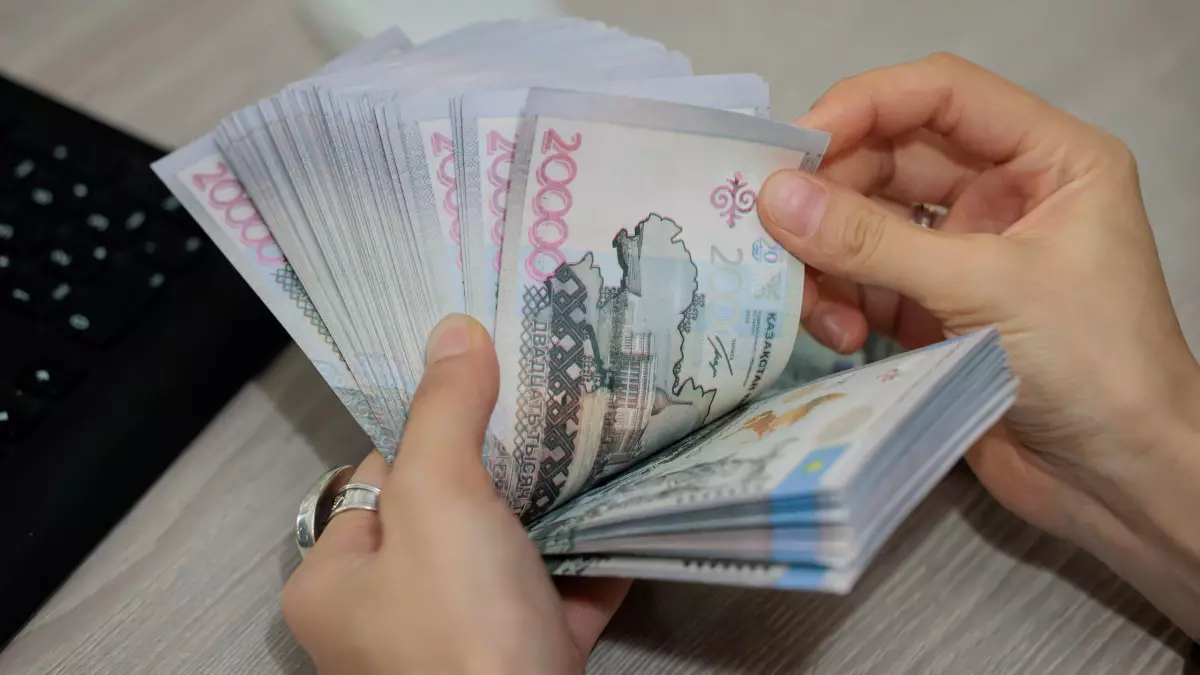 Telegram мен WhatsApp-тағы ұсыныс: 3,1 млрд теңге табыс тапқан заңсыз бизнес басшысы Грузияда ұсталды