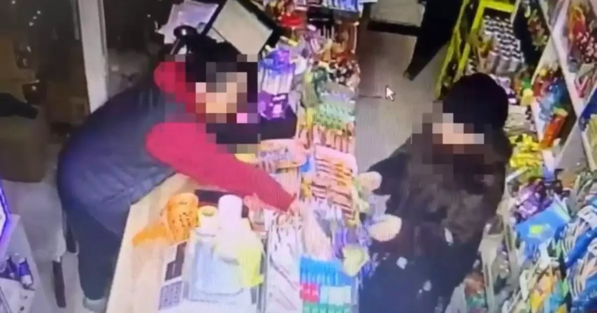  Шымкент дүкендерінде алаяқтық жасаған гастролер әйелдер ұсталды 