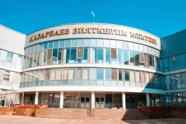 Петропавлдағы НЗМ-де оқушы терезеден құлап кеткен