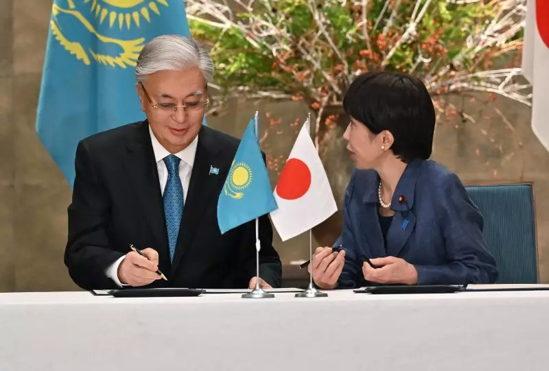 “Один из ключевых партнеров”: Токаев поздравил Такаичи с переизбранием