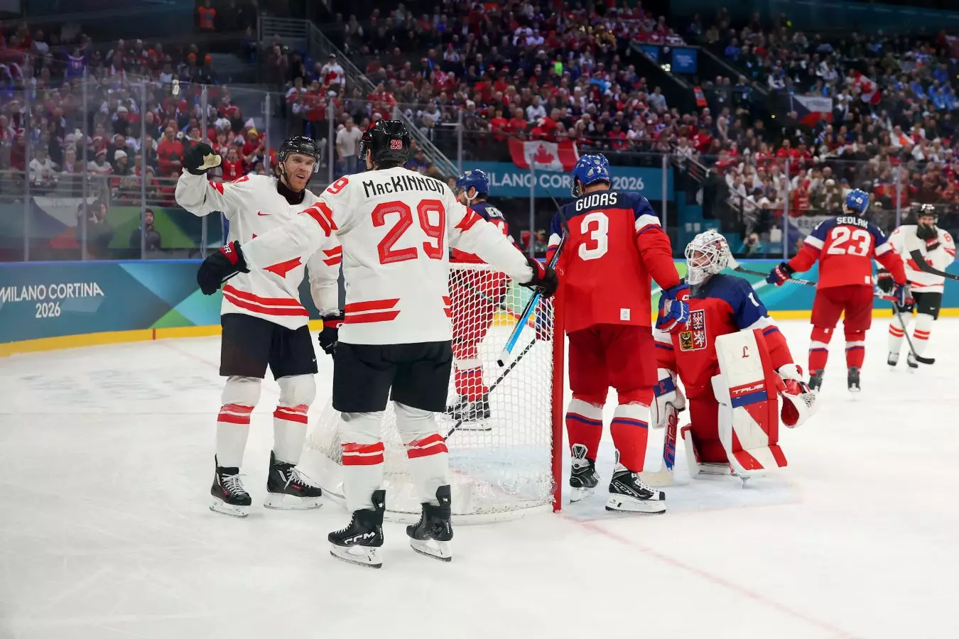 Олимпиада-2026: хоккейден ширек финалға шыққан ерлер құрамалары белгілі болды