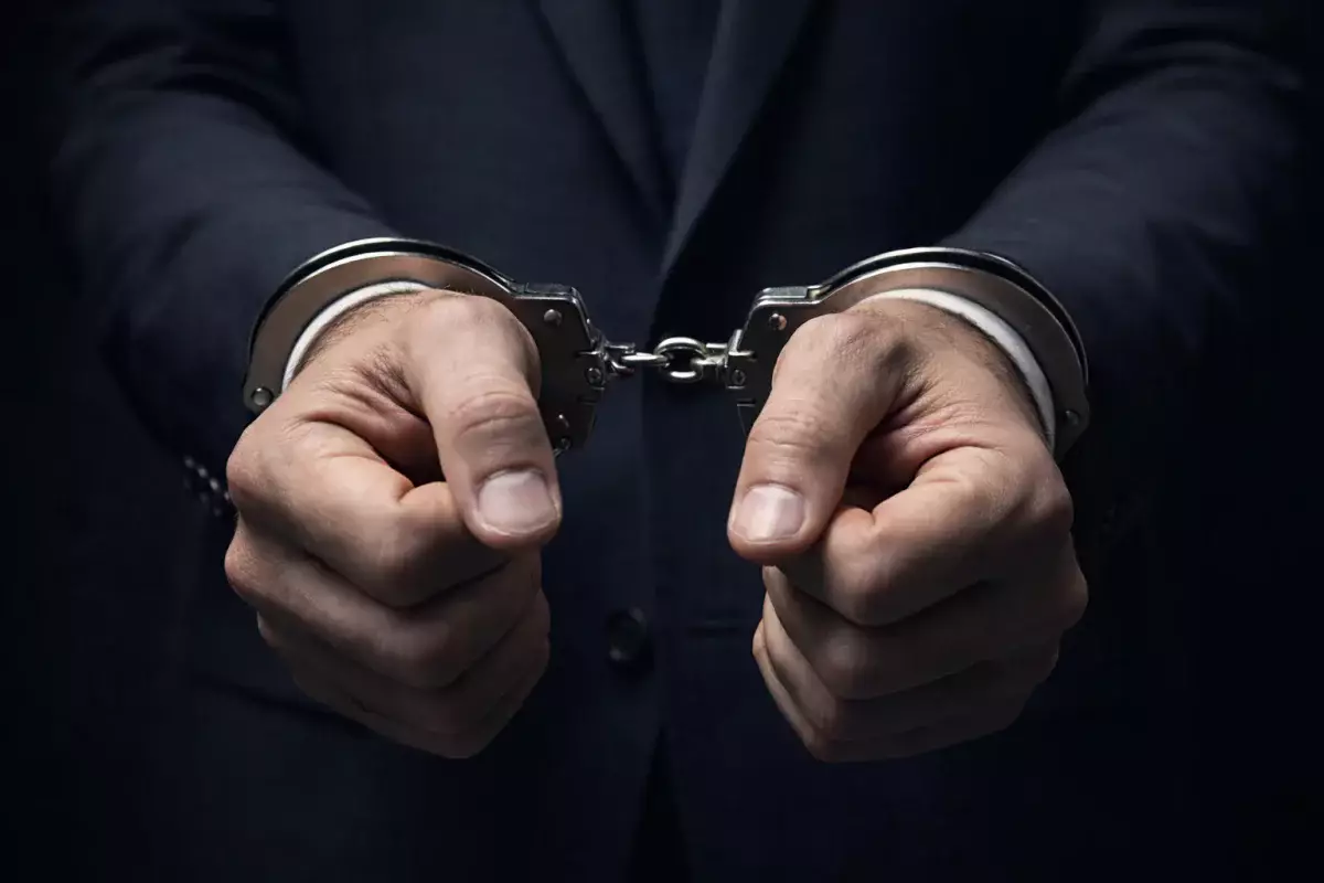 КНБ провел спецоперацию в прокуратуре на западе Казахстана