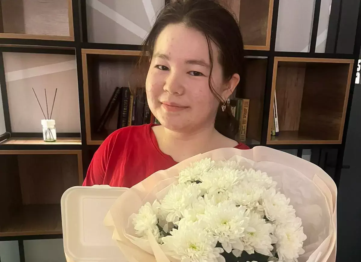 Лишилась ног в 10 лет: как сложилась судьба у выжившей в ДТП с тепловозом уроженки Мангистау - новости на Lada.kz 18.02.2026