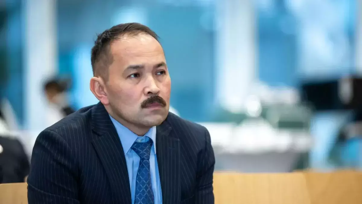 «Забудьте про громкие победы»: Рысмамбетов предупредил о сложном этапе для экономики Казахстана