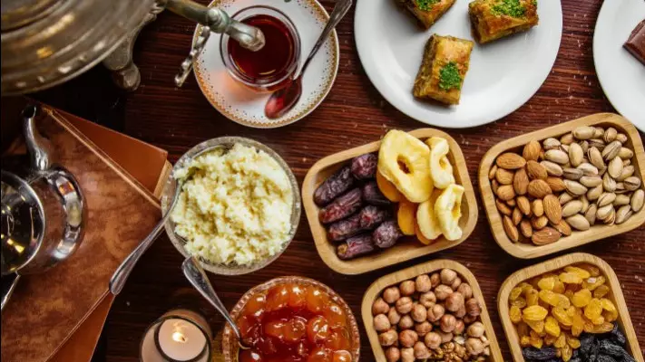 Специалисты дали рекомендации по питанию во время Рамадана