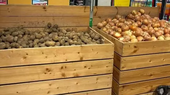 В Туркестанской области массово ловят торговцев на завышении цен