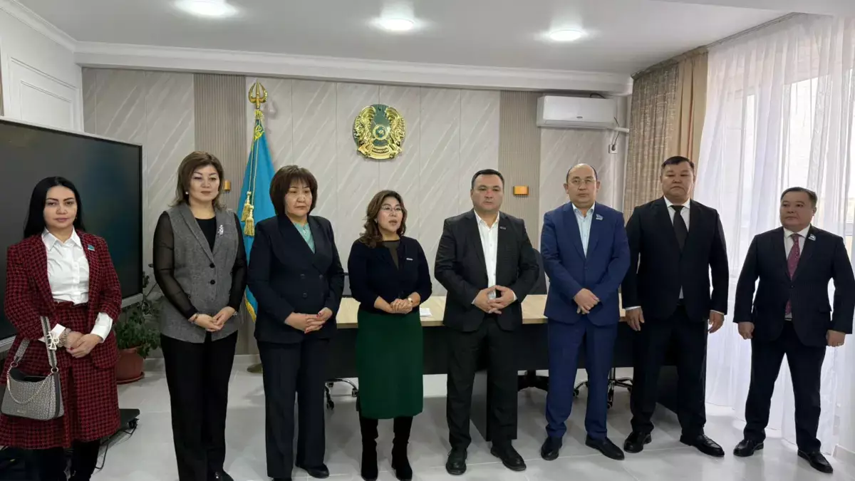 Актауские врачи поддерживают референдум: «Обновление Основного закона — требование времени» - новости на Lada.kz 18.02.2026