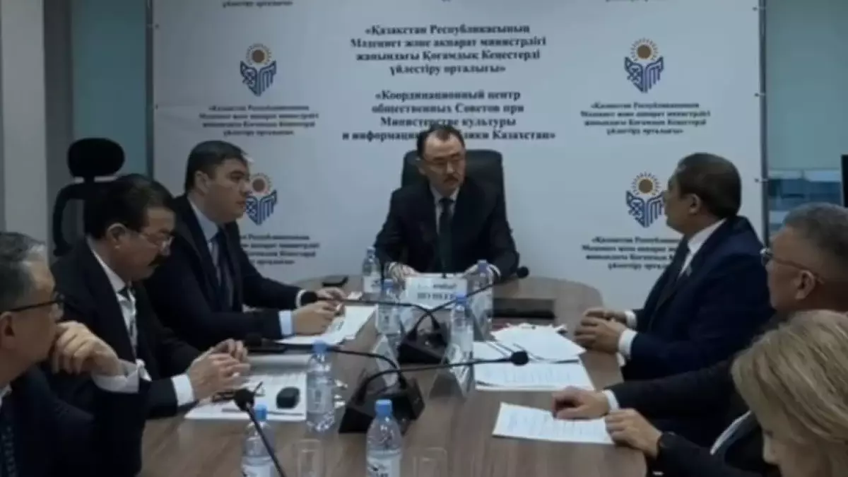 Қоғамдық кеңестер жаңа Конституция жобасын қолдады