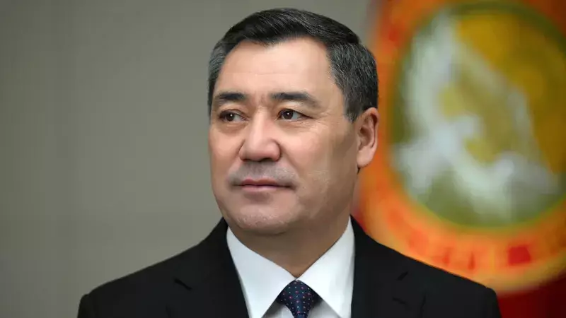 «Жапаров қайта президент бола ала ма?»: Қырғызстан Конституциялық соты президент мерзіміне қатысты шешім шығарды