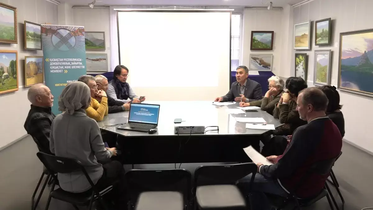 Қазақстан суретшілер одағы жаңа Конституция жобасына қолдау білдірілді