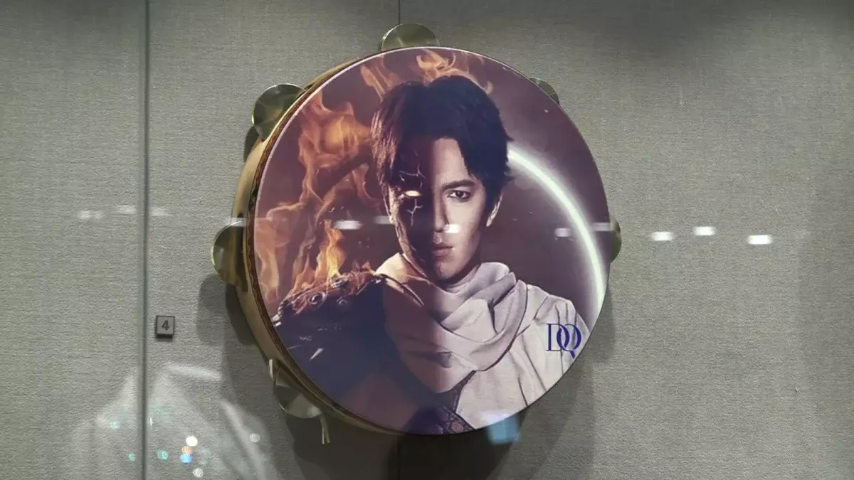 Димаш: бір дауыс – мың ел: Алматыда әншінің жеке қорындағы музыкалық аспаптары қойылған көрме ашылды