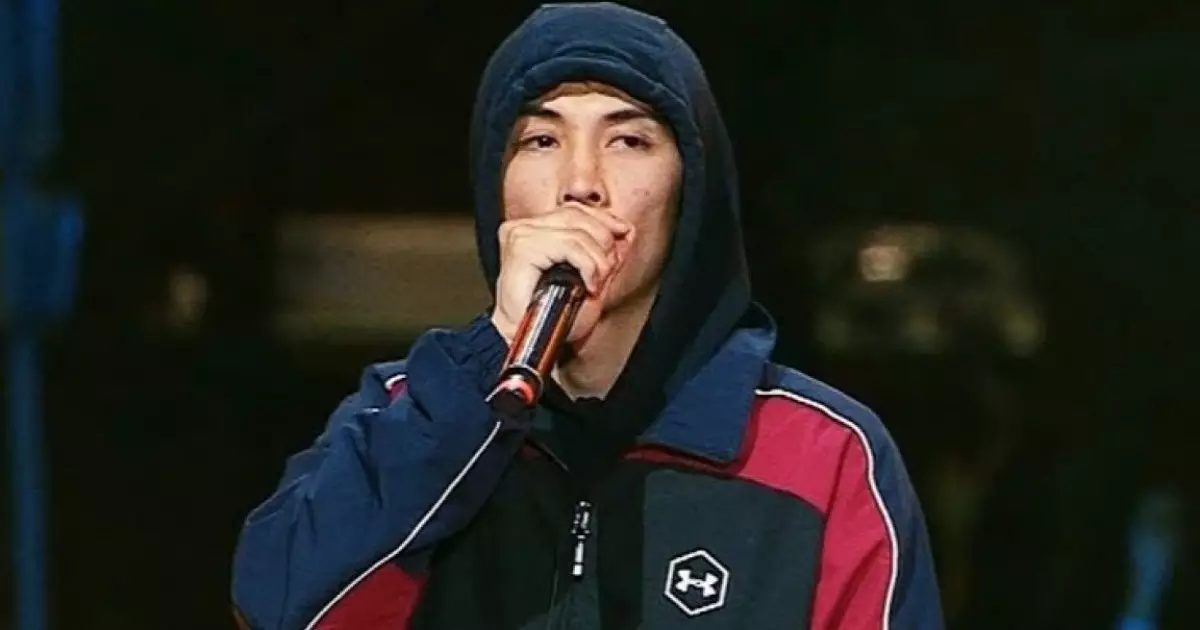  Рэпер Qarakesek сотқа мәжбүрлеп жеткізілмек 