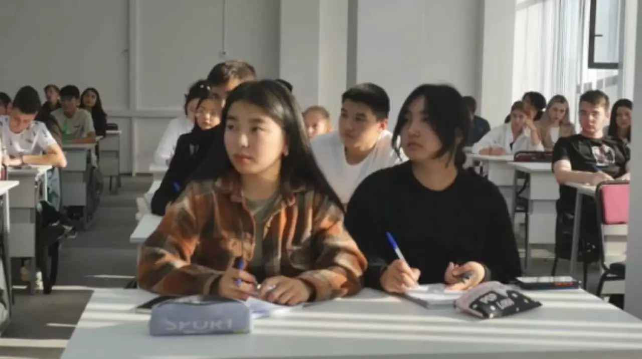 Казахстан ратифицировал Токийскую конвенцию о признании дипломов