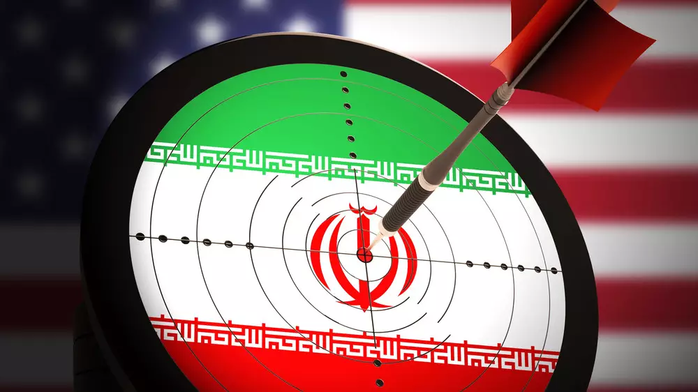 Армия США готова нанести удары по Ирану, ждёт решения Трампа — СМИ