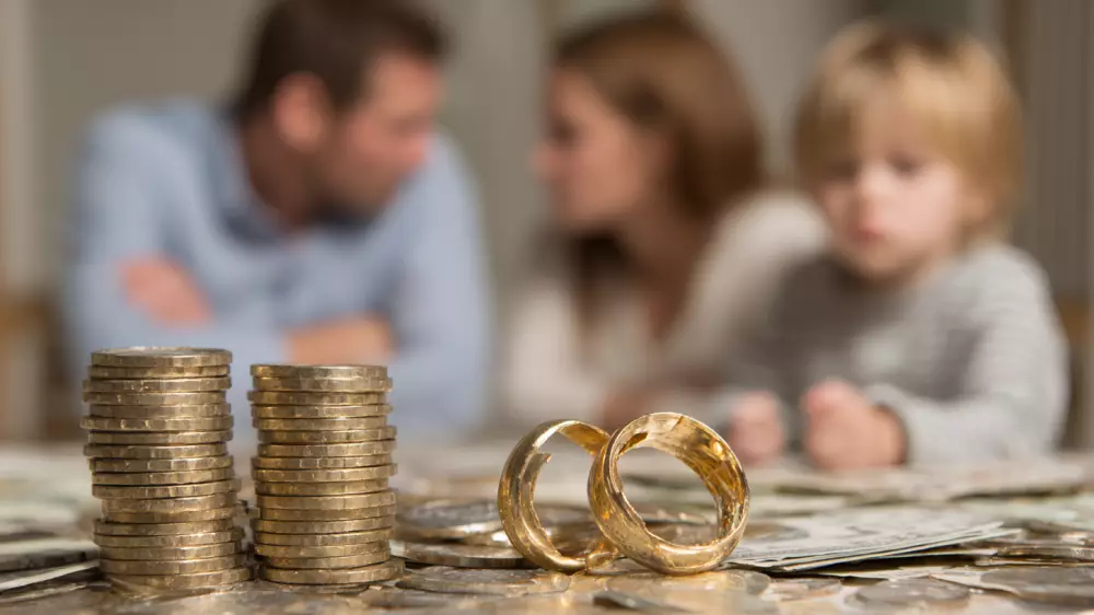 Страсти по алиментам в Казахстане: чего хотят мужчины