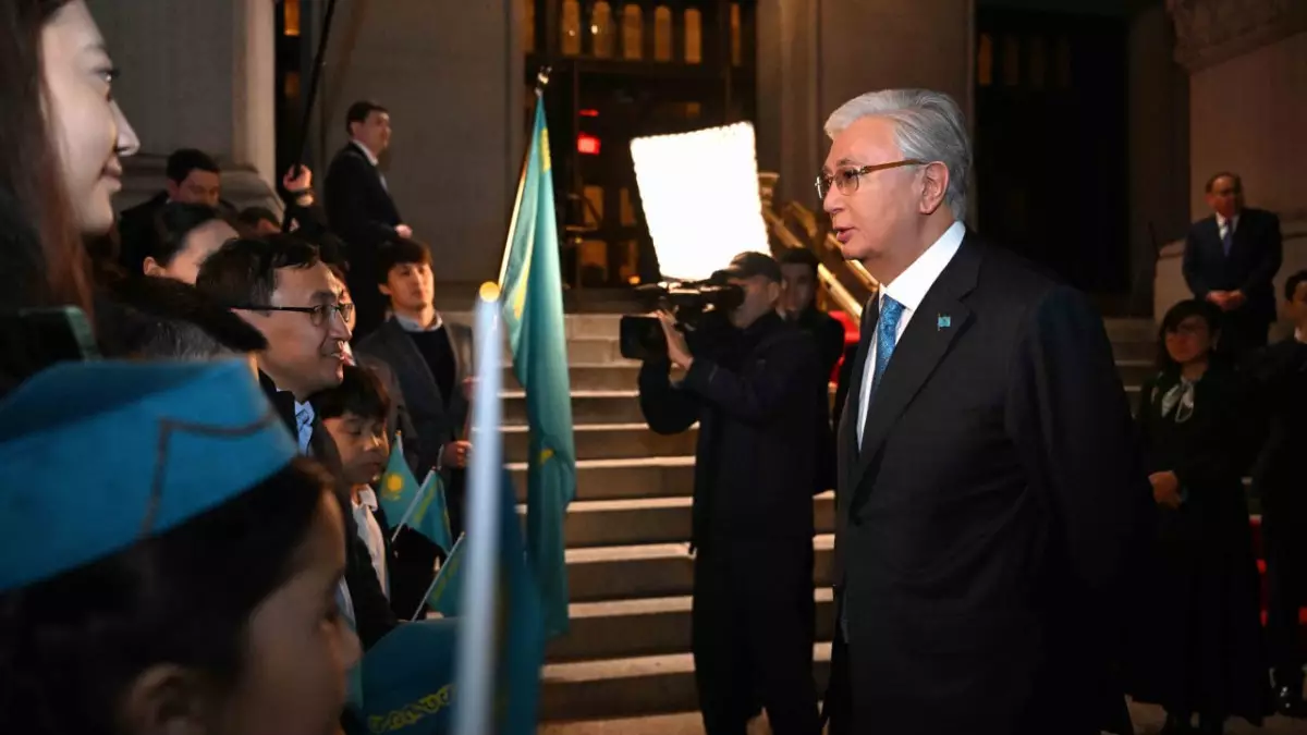 Мемлекет басшысы Вашингтонда отандастарымызбен кездесті