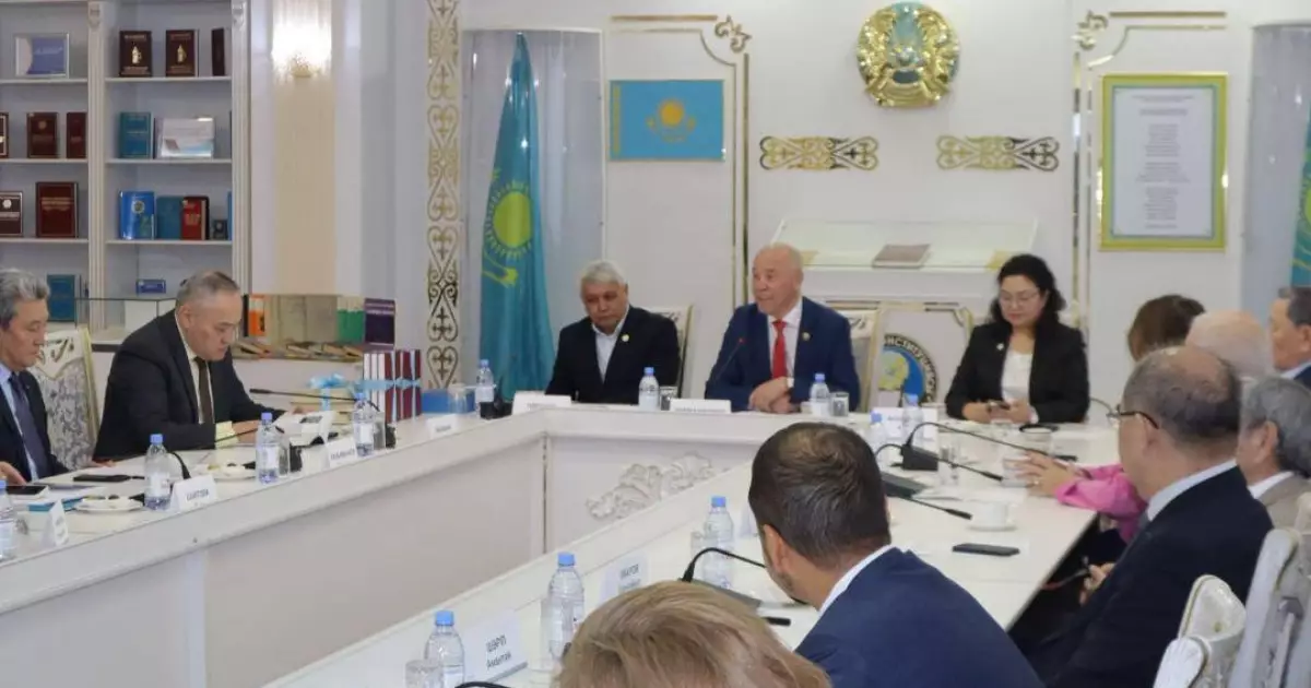   Шора Сарыбаевтың 100 жылдығына орай жарық көрген ғылыми еңбектері таныстырылды   