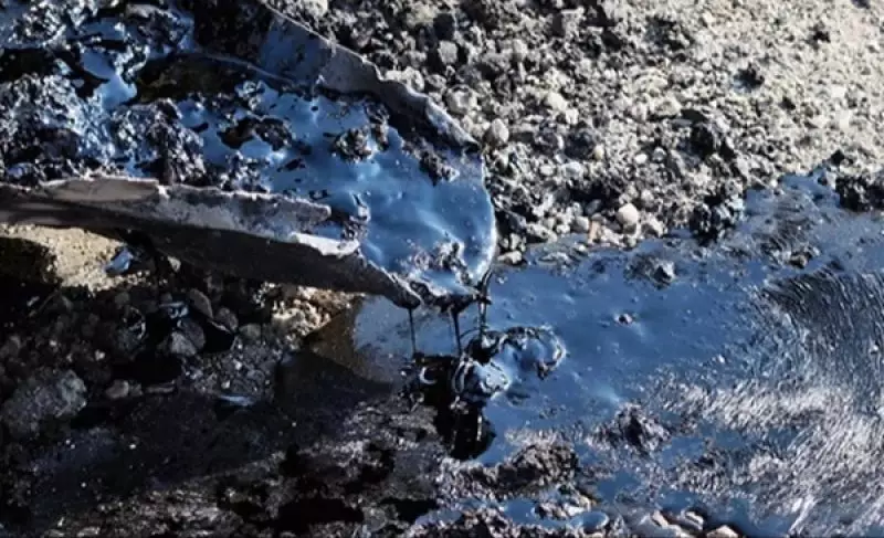 Опасные отходы: активисты заявили об угрозе экологической катастрофы на западе Казахстана