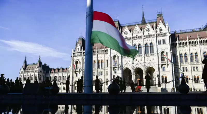 Венгрия приостанавливает поставки дизеля Украине