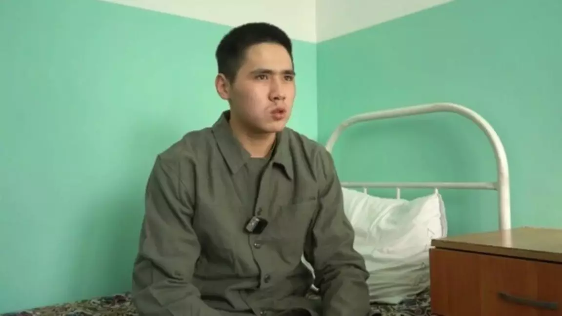 Отарда жағы сынған сарбазға қатысты іс: бірнеше адам қызметінен айырылды