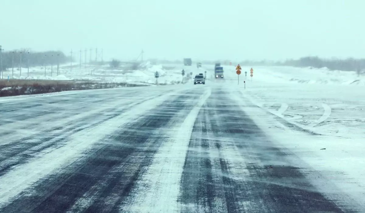 Ухудшение погодных условий ожидается на трассах в девяти областях Казахстана