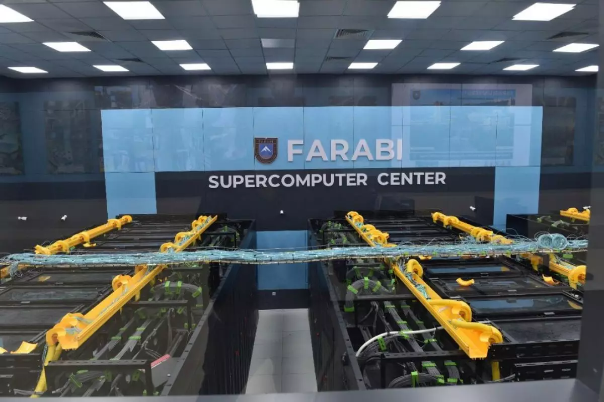 Точность до 2 км: суперкомпьютер КазНУ улучшит прогнозы "Казгидромета"