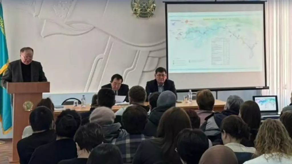 "Қазсушар" бөлімшелерінде жаңа Конституция жобасы талқылануда