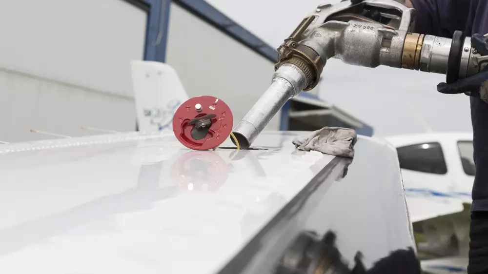 Аэропорт в Семее оштрафовали на 8 миллионов тенге за завышенные цены