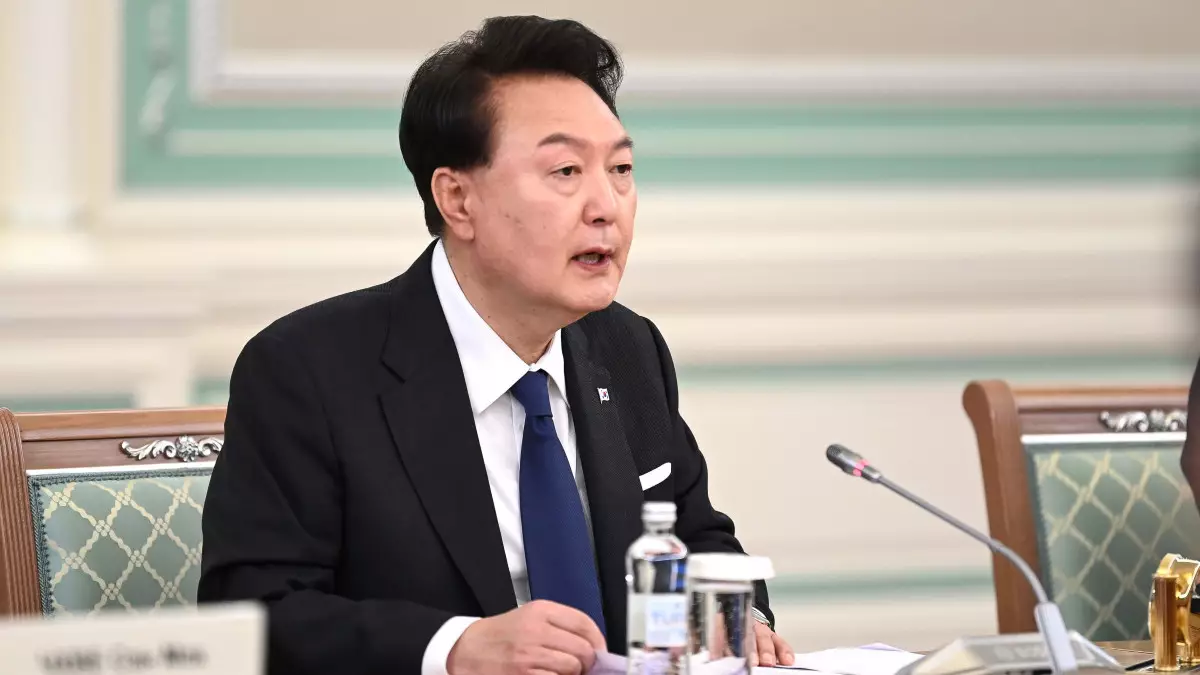 Оңтүстік Кореяның экс-президенті өмір бойына бас бостандығынан айырылды