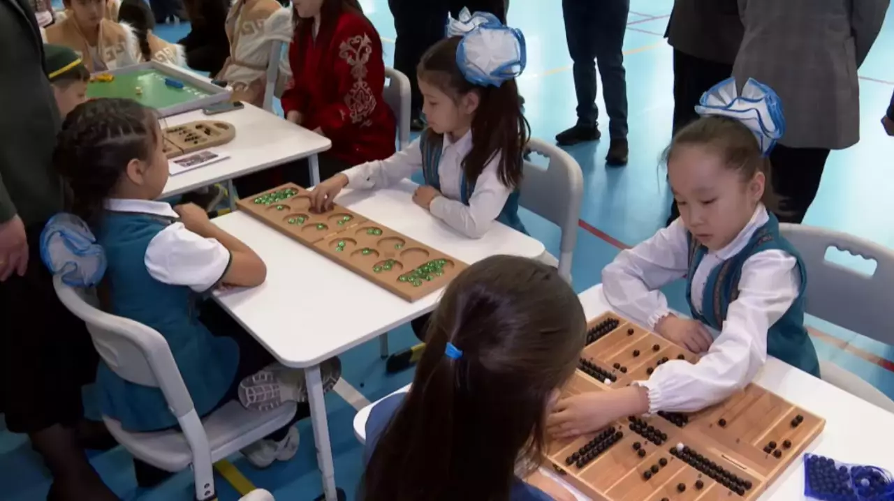 Фестиваль тюркских детских игр проходит в Астане