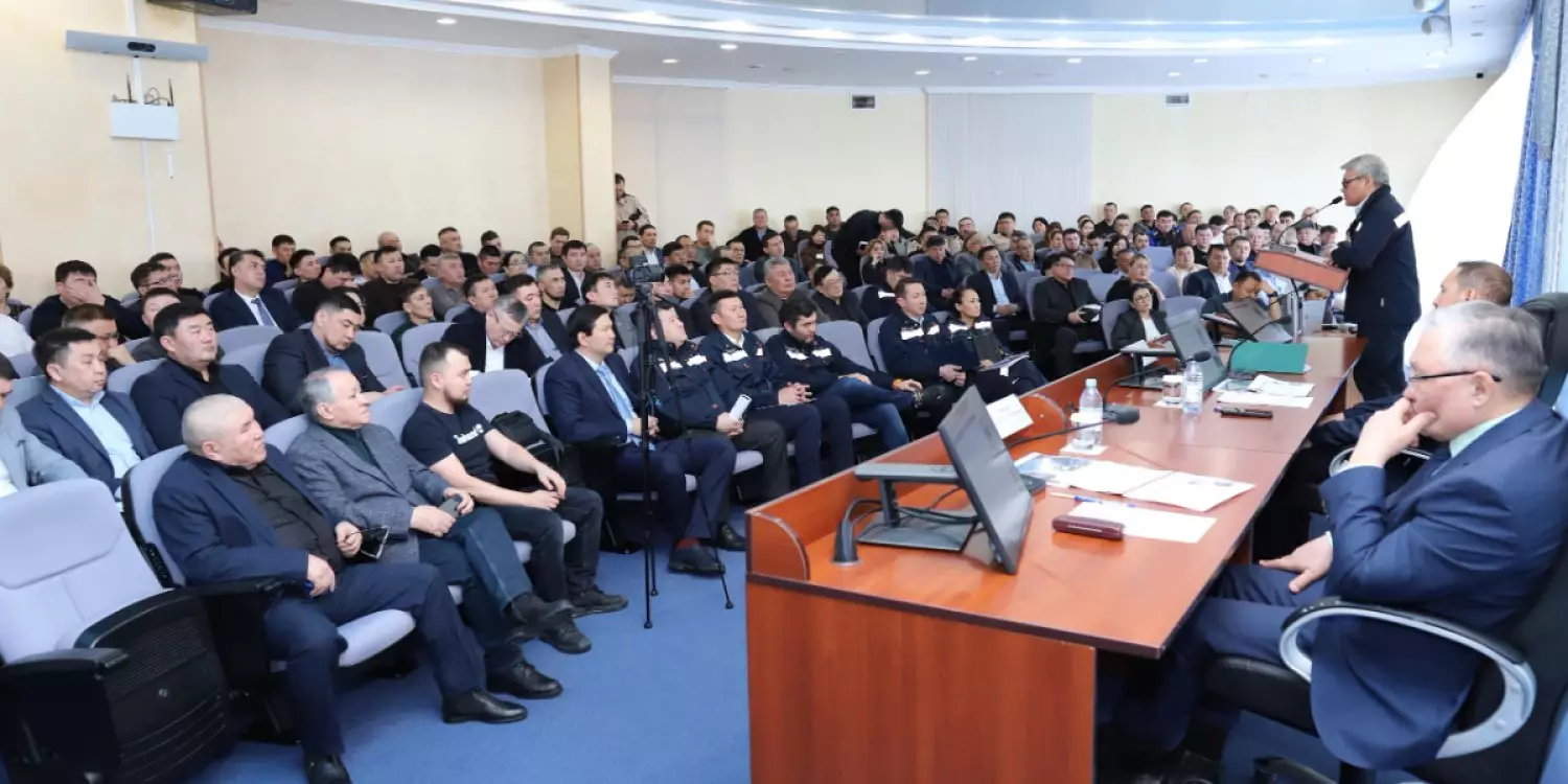 «Қазақмыс» жұмысшылары жаңа Конституция жобасына қолдау білдірді