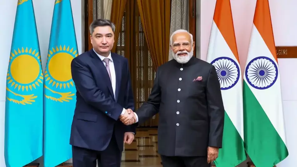Бектенов Үндістан премьер-министрімен кездесті