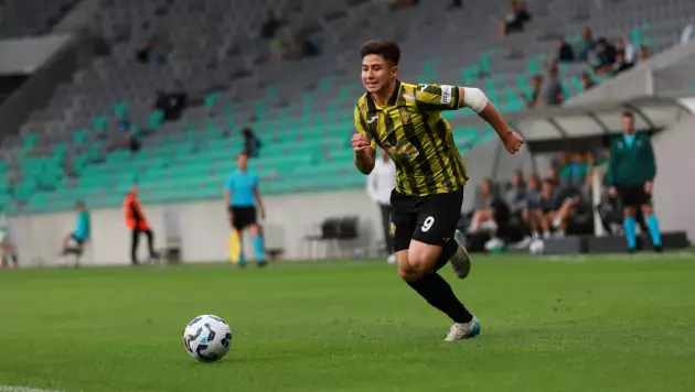 Специалисты "Челси" прибыли в "Кайрат" и начали работу с Сатпаевым