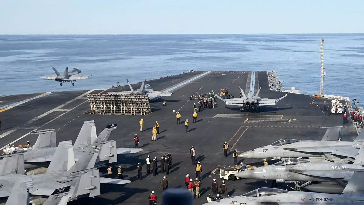 Россия призывает Иран и все стороны на Ближнем Востоке к сдержанности на фоне наращивания военного присутствия США.