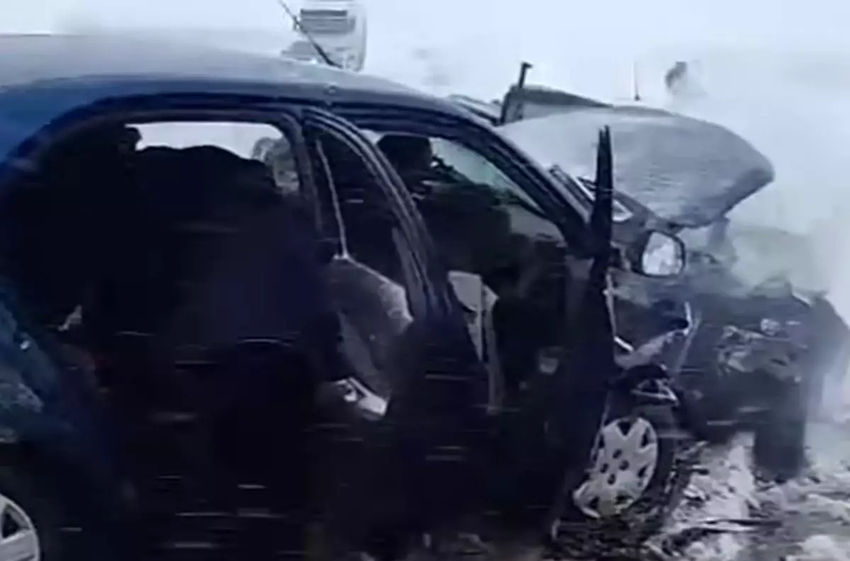 Абай облысында жантүршігерлік жол апатынан 4 қаза тапты