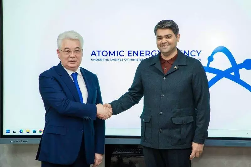 Переговоры Казахстана и Узбекистана о сотрудничестве в мирной атомной энергетике.