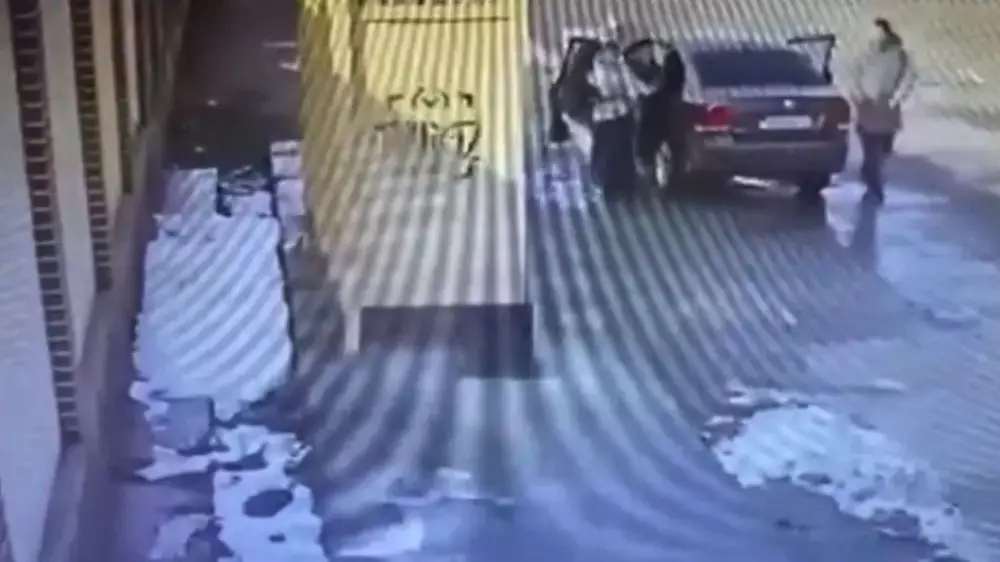 Перцовые баллончики и свистки: что можно, а что нельзя носить школьникам для самообороны в Казахстане