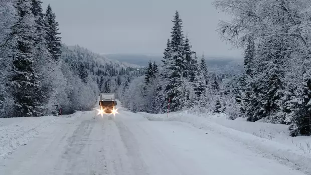 18 человек спасены из снежного плена в области Абай