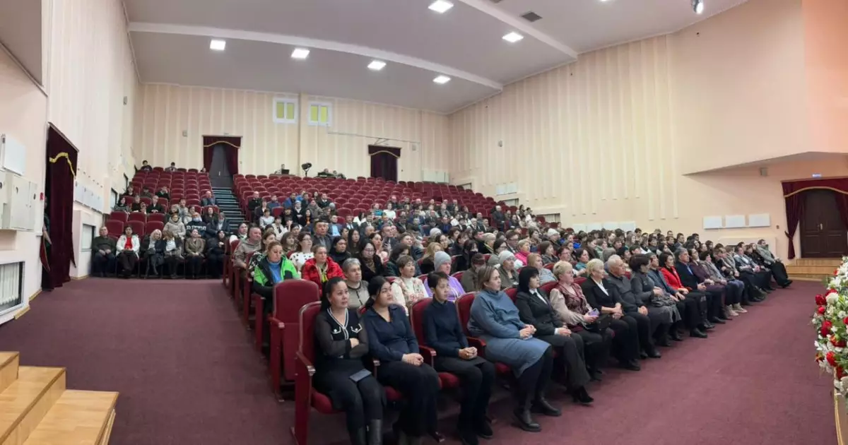   Қостанай облысында жаңа Конституция жобасының мәнісі тұрғындармен талқыланды   