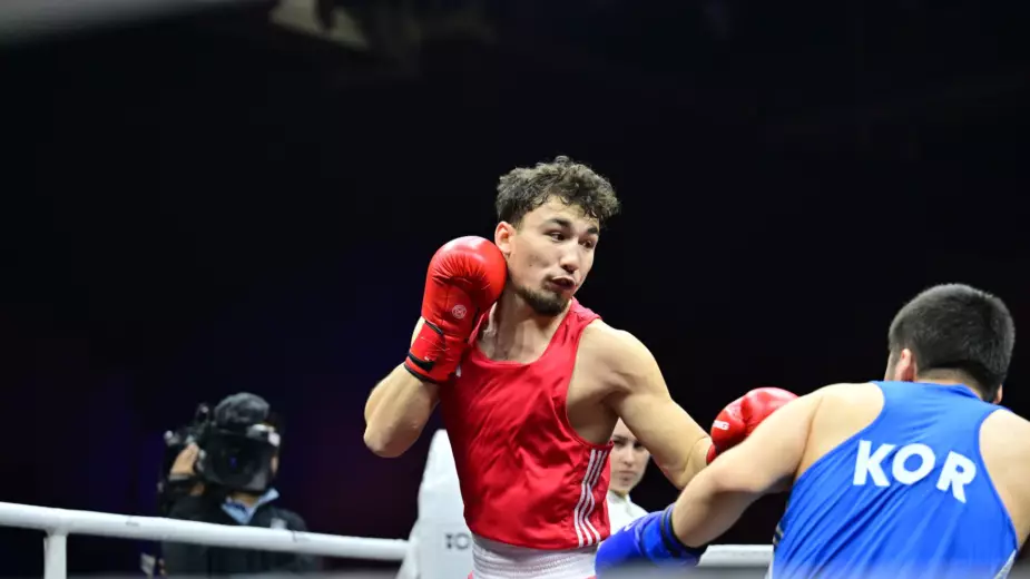 Казахстан повезет рекордный состав на "малый чемпионат мира" по боксу
