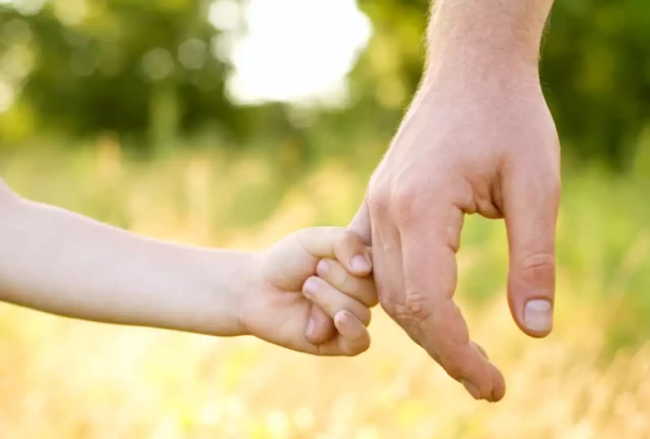 Как казахстанских родителей учат строить доверительные отношения с детьми