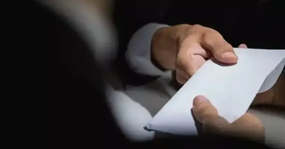  583 млн теңге жымқырған. Түркістан білім бөлімі қызметкерлері сотталды 